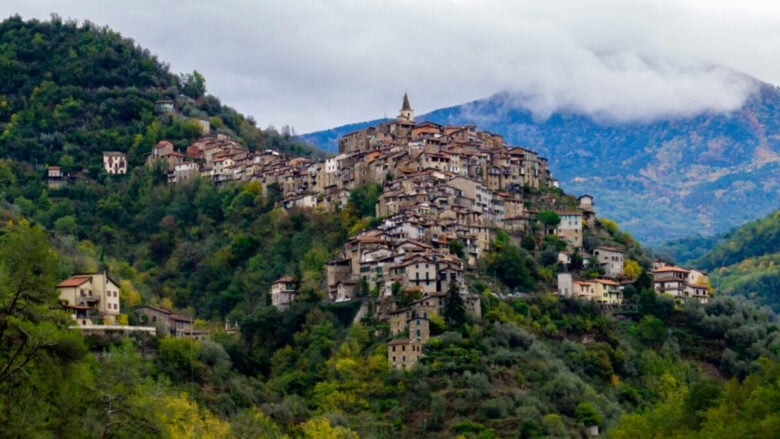 5 Borghi in mezzo alla natura per weekend Primaverili indimenticabili