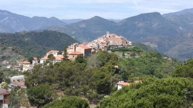 Noto come il Borgo delle stelle, un vero gioiello ligure da scoprire in Primavera