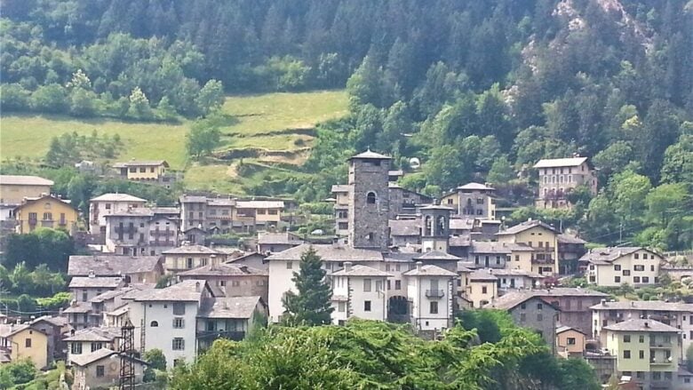 Lo chiamavano “L’acciaio di Milano”, uno splendido borgo lombardo in pietra che riporta indietro nel tempo