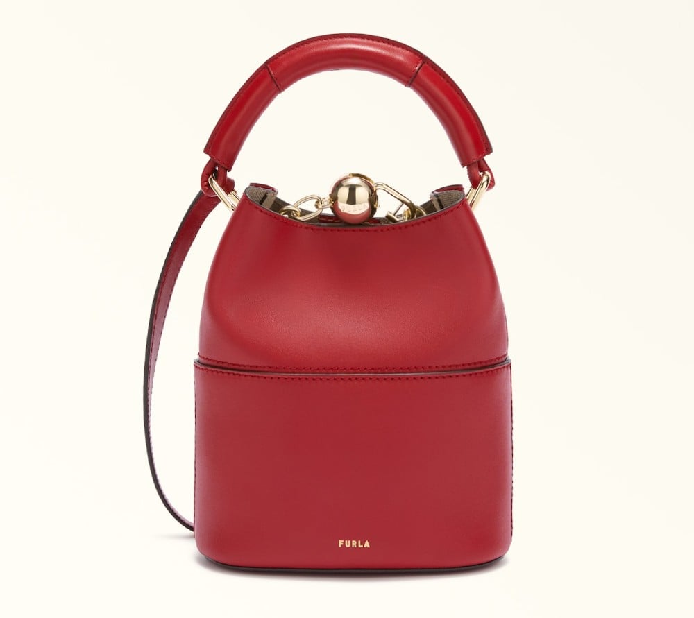 Borse a secchiello: qui i modelli della Primavera 2026 che si fanno notare! Borse a secchiello: qui i modelli della Primavera 2026 che si fanno notare!