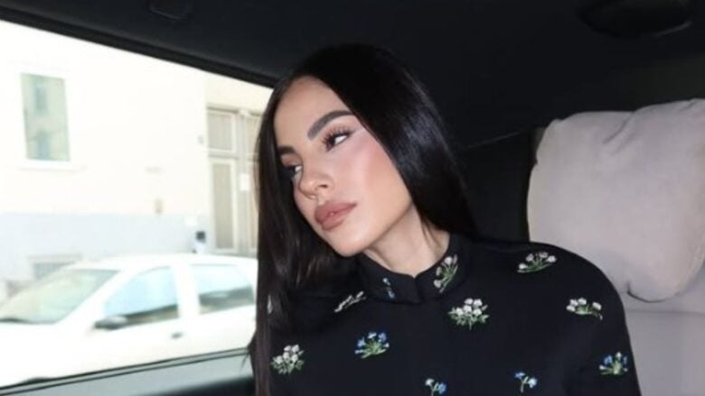 Giulia De Lellis realizza il make up perfetto per tutti i giorni, pratico e veloce, con solo 3 prodotti!