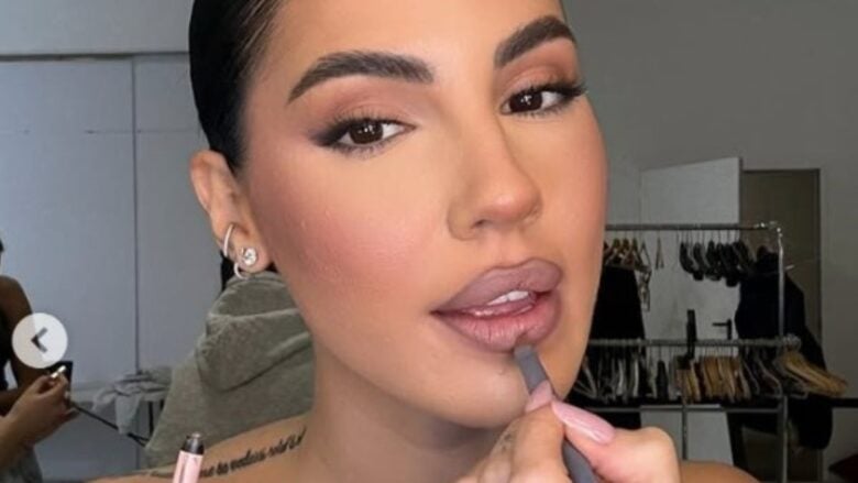 Giulia De Lellis svela il suo segreto di bellezza per questa primavera: la lip combo perfetta per tutto il giorno!