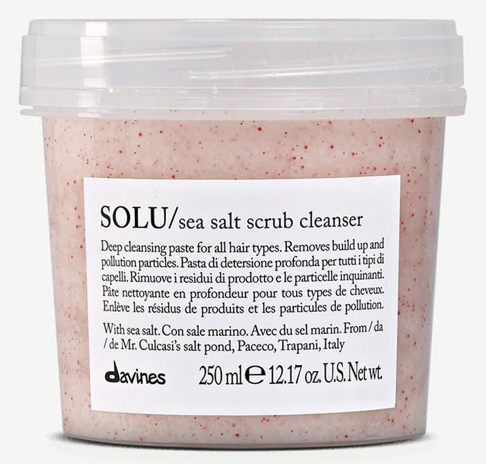 Gli scrub perfetti per un cuoio capelluto pulito e una chioma nutrita