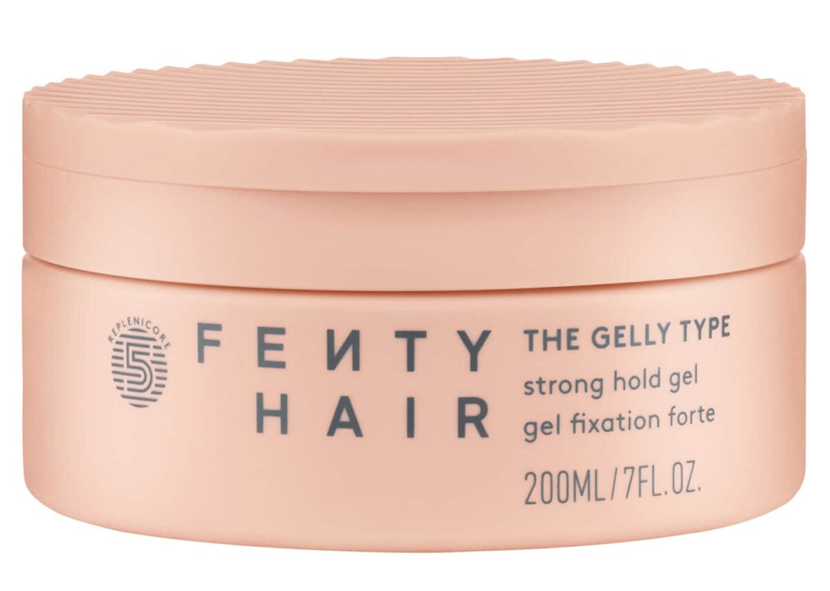 Capelli perfettamente tirati? Ecco 5 gel e cere a prova di slickback