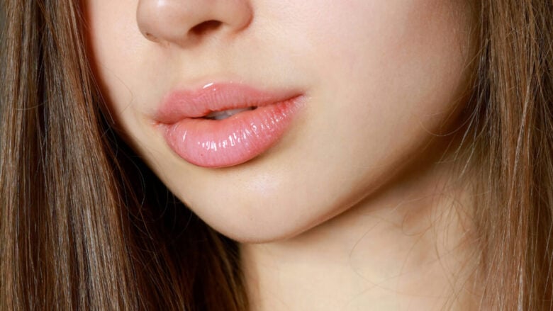 I balsami labbra colorati per un booster di idratazione e colore