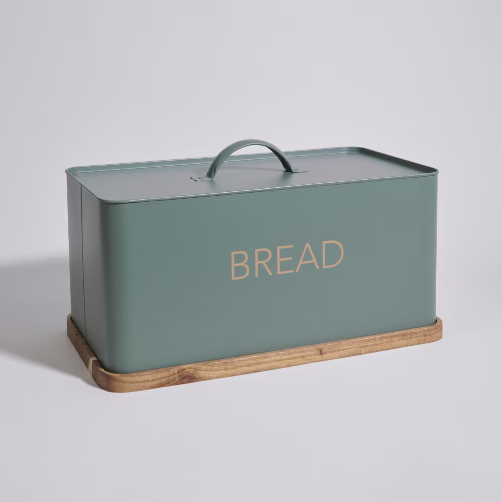 Una tavola piena di colore con le novità Maisons du Monde