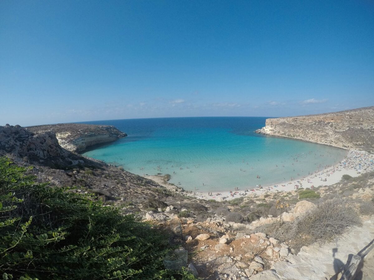 Spiagge più belle del Mediterraneo: 10 destinazioni imperdibili