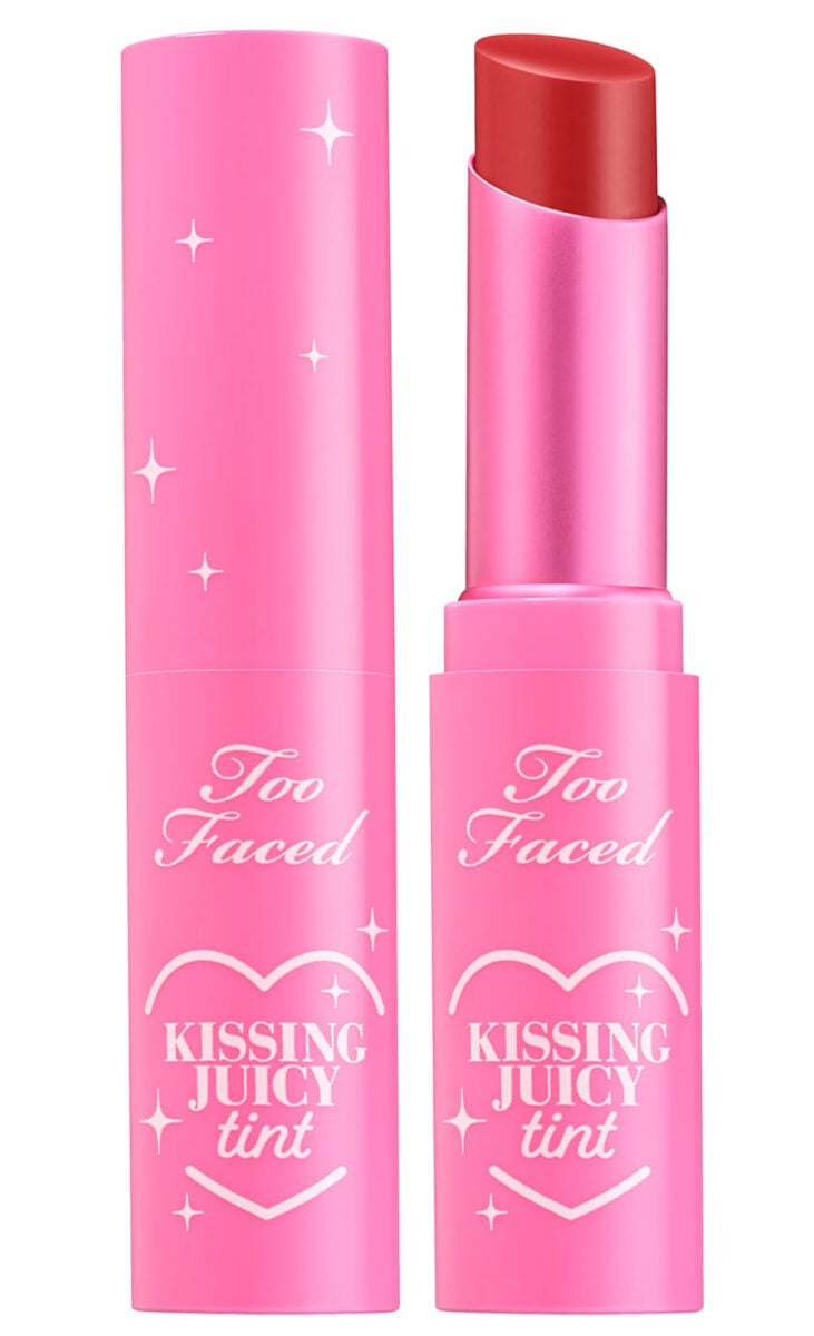 I balsami labbra colorati per un booster di idratazione e colore