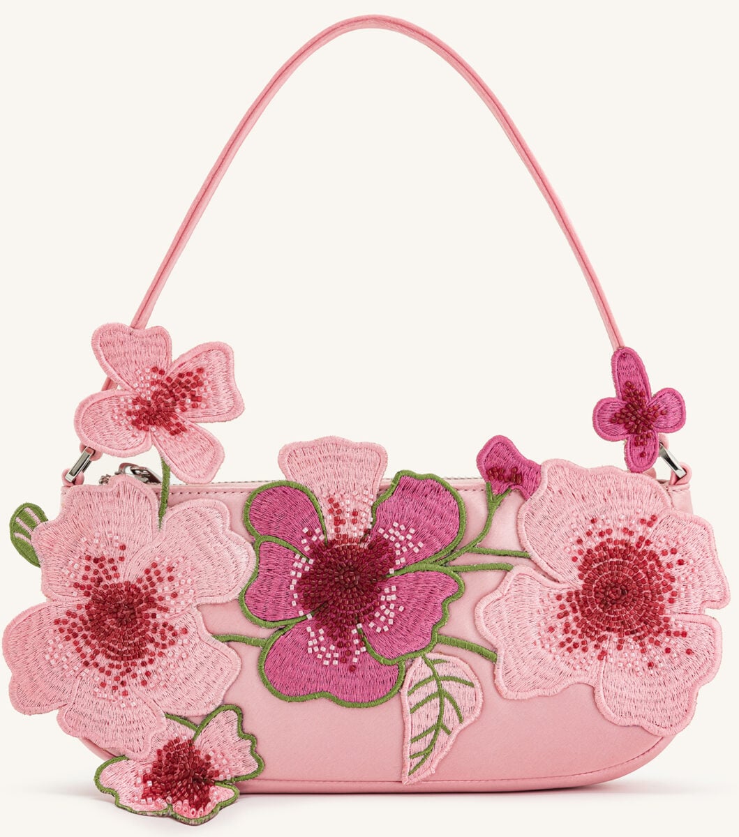 5 borse con perline per dei look di Primavera trendy chic