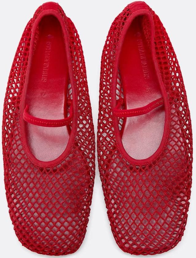 Le scarpe più gettonate della mezza stagione sono di questo colore