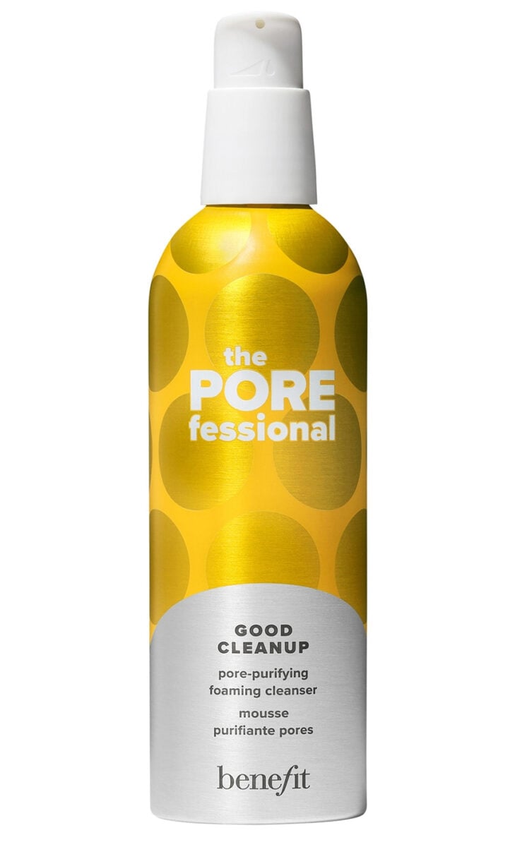 I migliori detergenti in mousse per una pelle del viso detersa e pulita