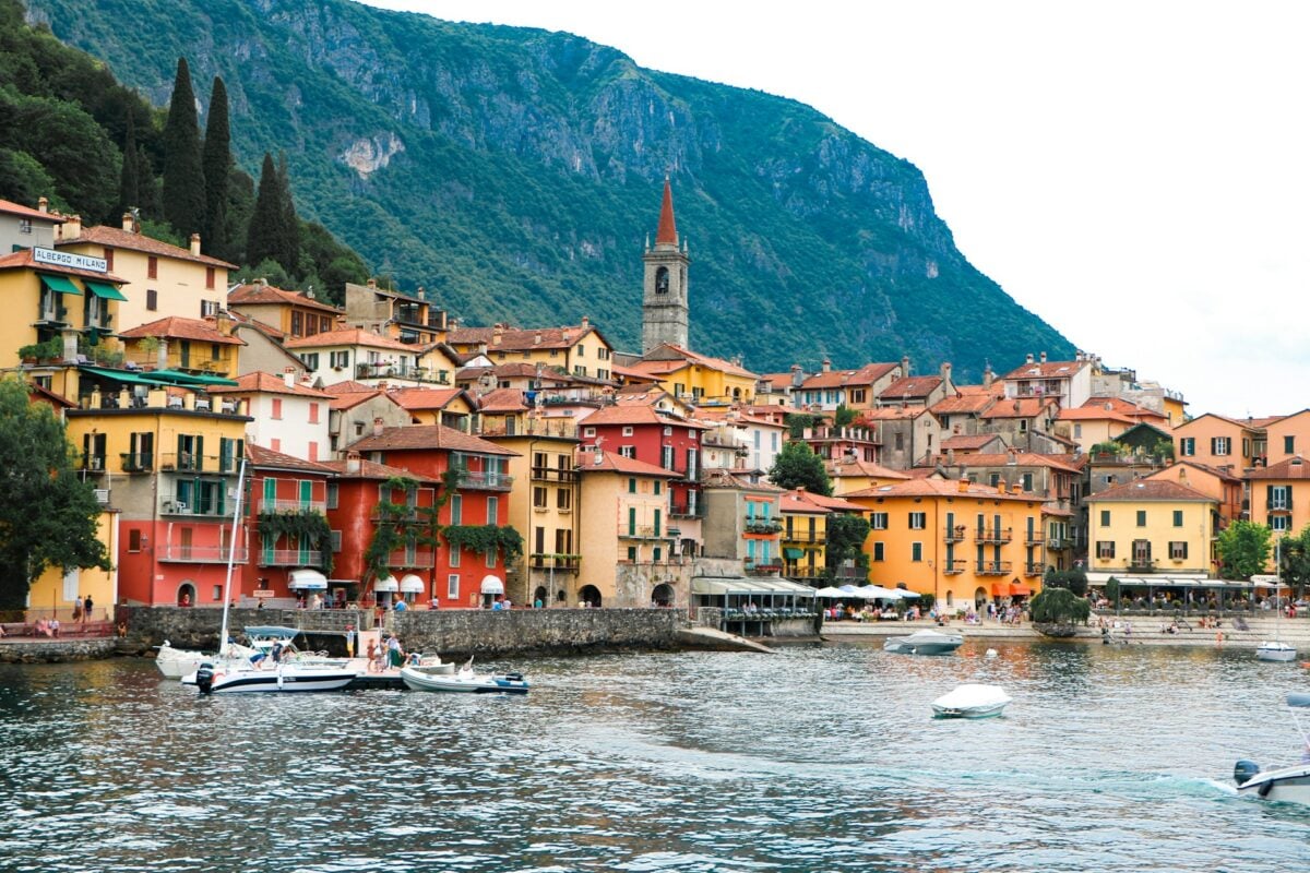 Ponte del 2 giugno 2026: i borghi sui laghi più belli d’Italia da visitare