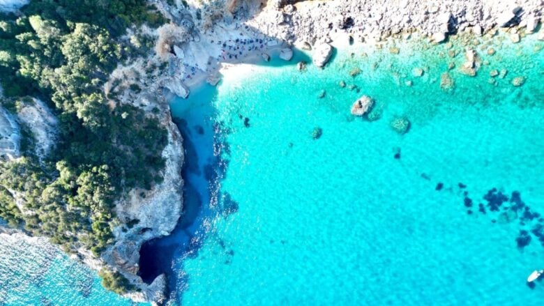 Le spiagge più belle del Sud Italia: guida ai paradisi di mare tra Puglia, Calabria, Sicilia e Sardegna