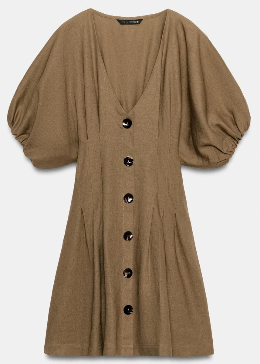 Sono questi i 5 abiti in lino che stanno facendo letteralmente impazzire le fashion addicted