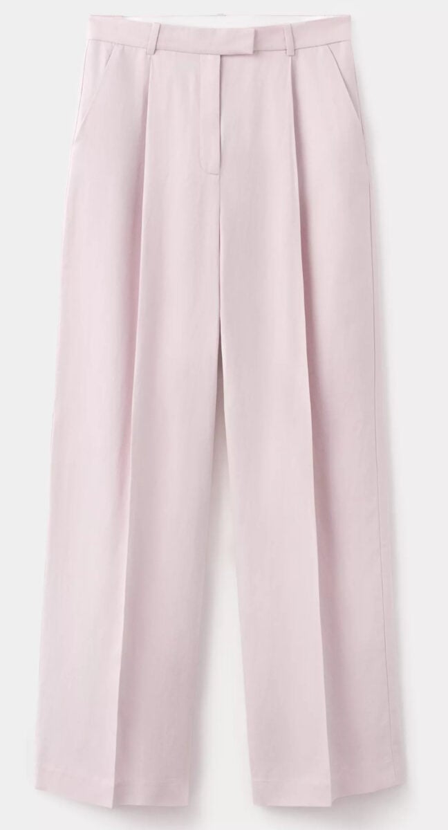I pantaloni estivi per l’Ufficio che salvano dal caldo con eleganza