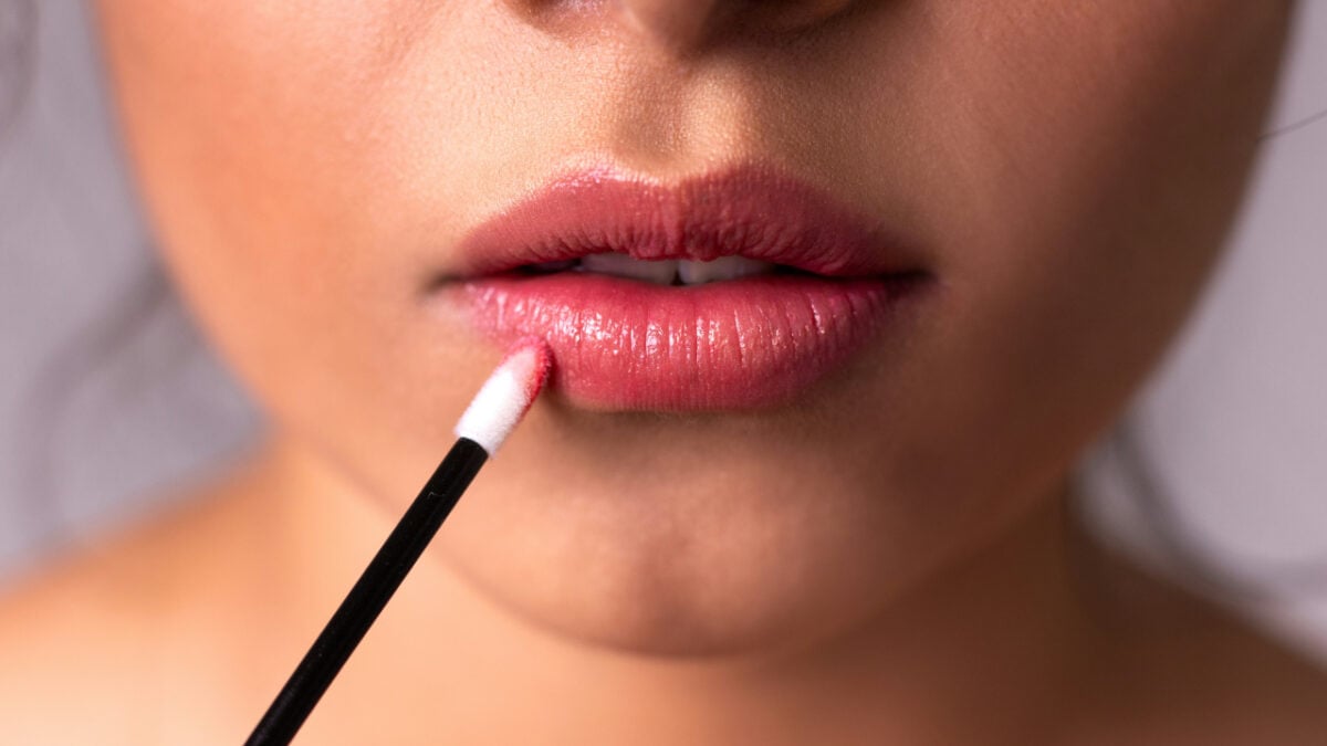 Le Tinte labbra più gettonate dell’Estate 2026 da accaparrarsi ASAP Le Tinte labbra più gettonate dell’Estate 2026 da accaparrarsi ASAP