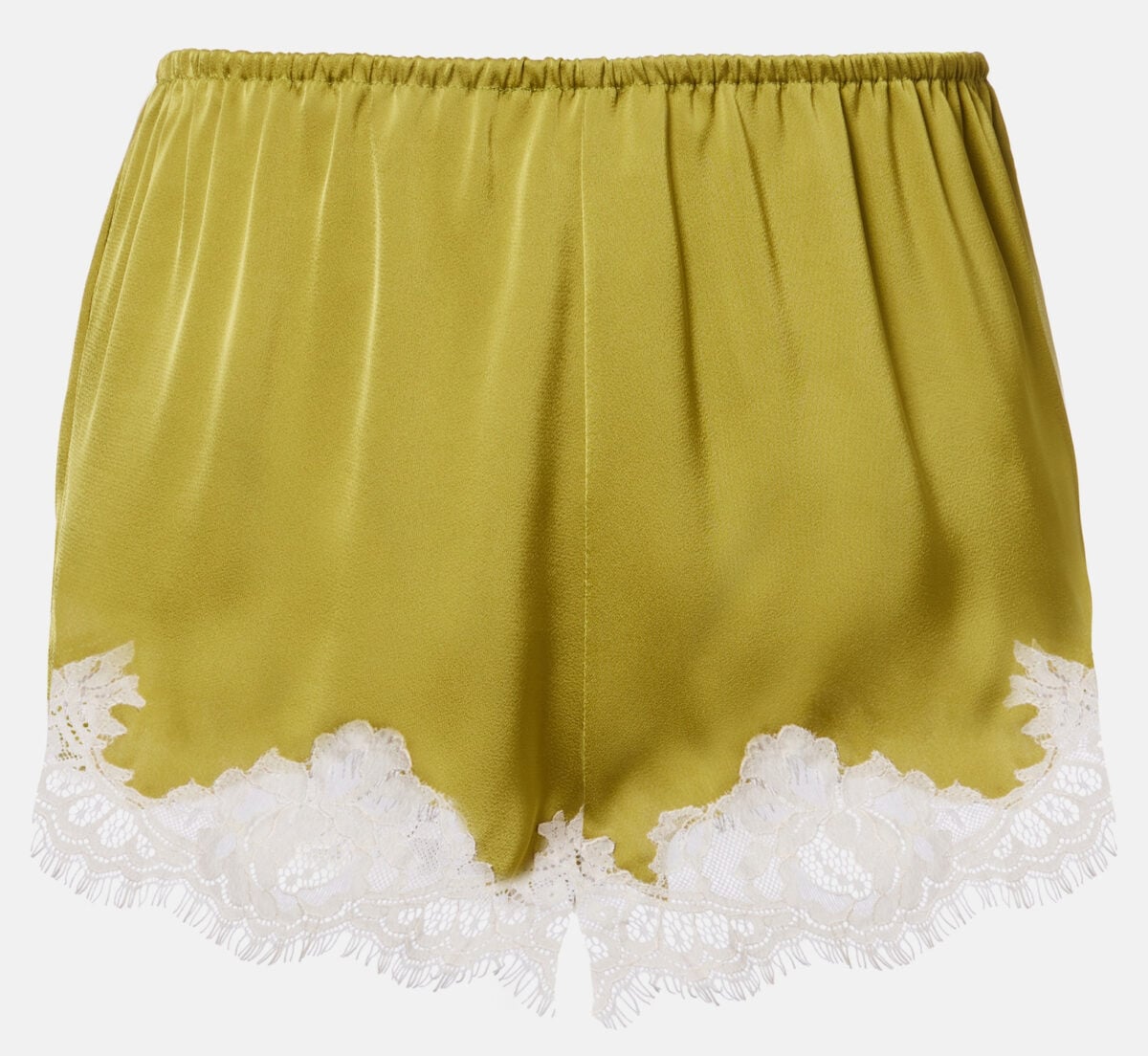 I pantaloncini più chic dell’Estate: perfetti anche per le occasioni speciali