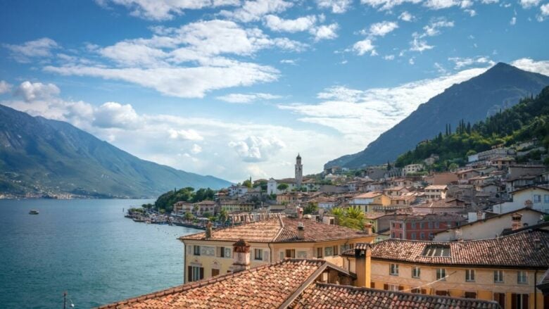 Paganico Sabino, un piccolo borgo del Lazio che domina il Lago del Turano