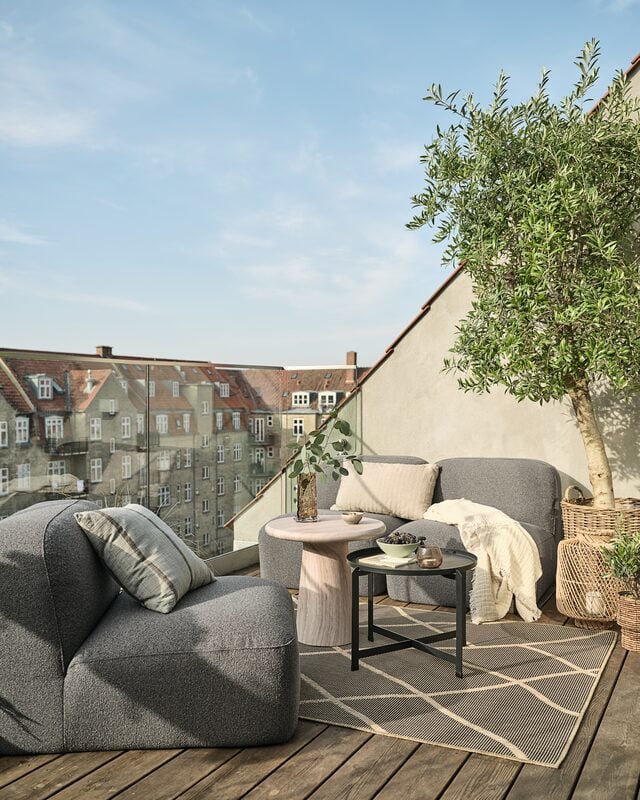 JYSK:  tre consigli per decorare il balcone e trasformarlo in uno spazio da vivere