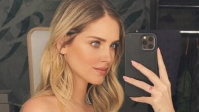 Chiara Ferragni vola in montagna con il top di super tendenza per questa stagione!