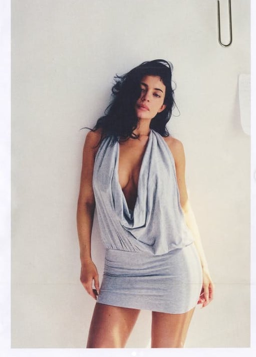 Kylie Jenner lancia la collection summer 2026 con il suo brand di abbigliamento Khy