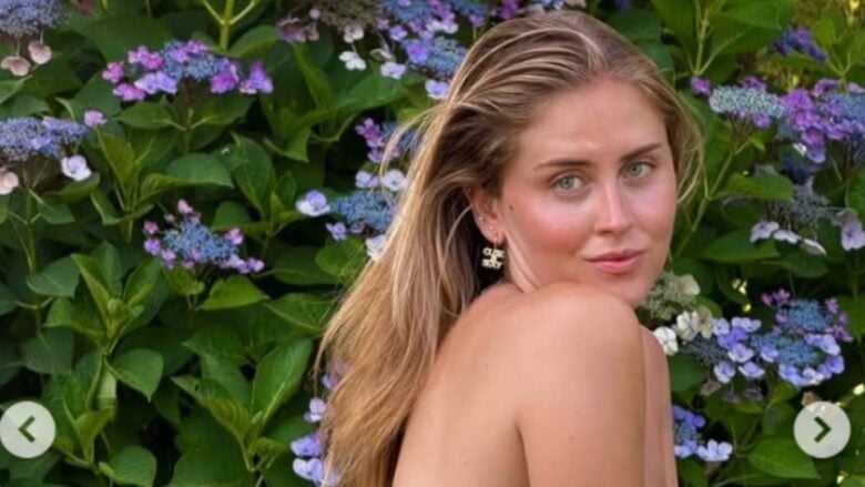 Valentina Ferragni sfoggia il bikini fantasia di super tendenza per l’estate 2026 FOTO