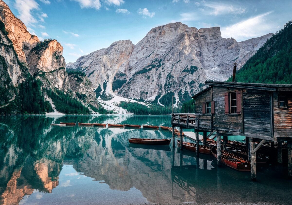 Dove andare in vacanza ad agosto con i bambini: le migliori mete in Italia tra mare, montagna e laghi Dove andare in vacanza ad agosto con i bambini: le migliori mete in Italia tra mare, montagna e laghi