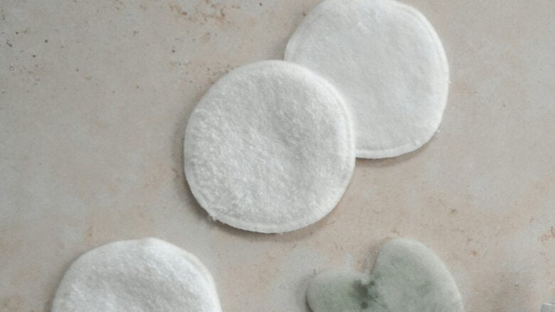 Sono i toner pads la beauty crush dell’estate che fa impazzire tutte