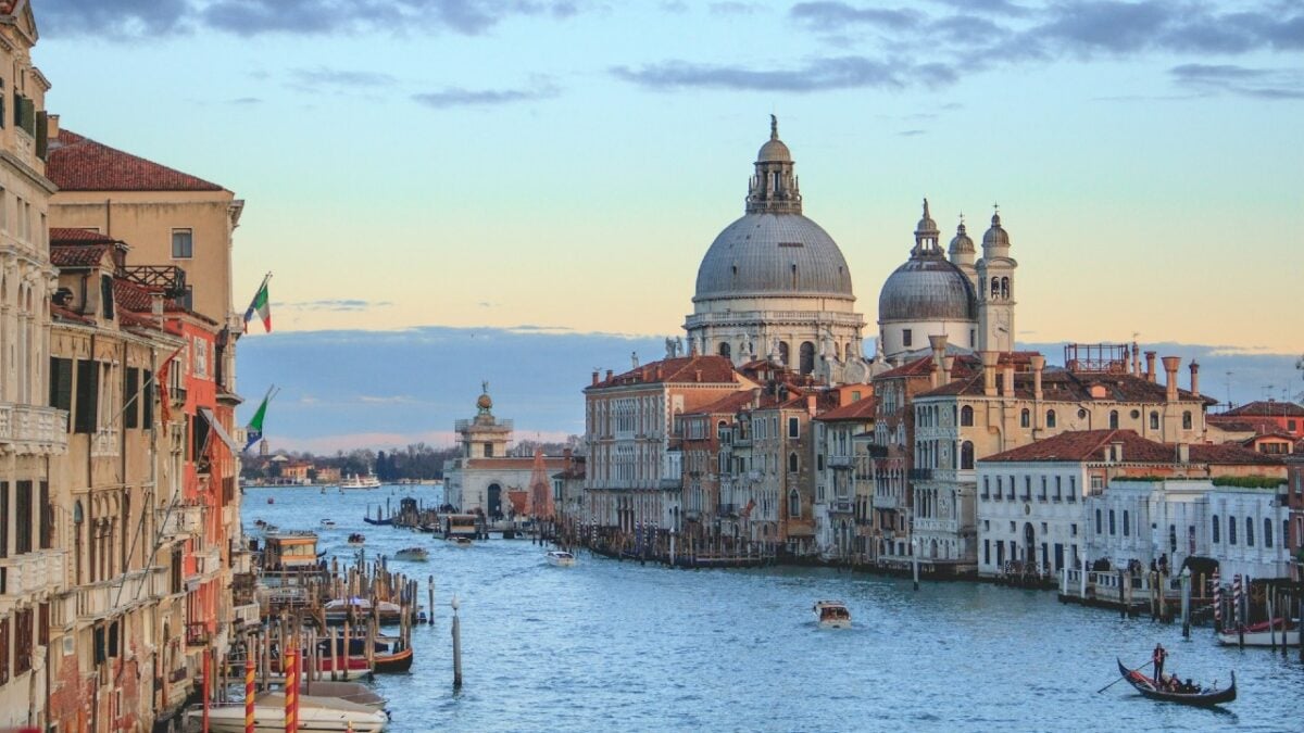 Questa è la Regione italiana che attira più turisti stranieri in estate (e non solo) Questa è la Regione italiana che attira più turisti stranieri in estate (e non solo)