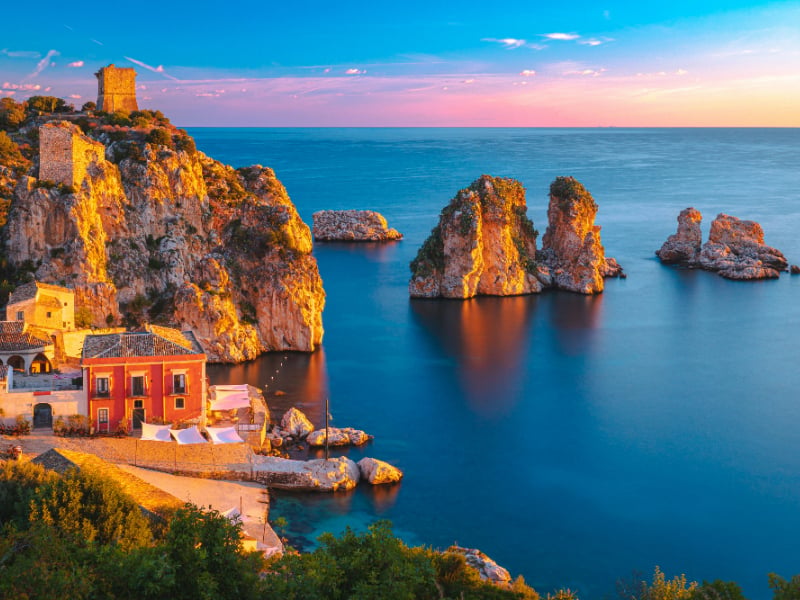 Estate 2026: le spiagge più belle della Sicilia dove staccare e rilassarsi Estate 2026: le spiagge più belle della Sicilia dove staccare e rilassarsi