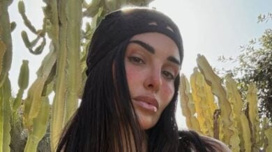 Se ami il crochet, il bikini indossato da Rosa Perrotta è quello che fa per te FOTO