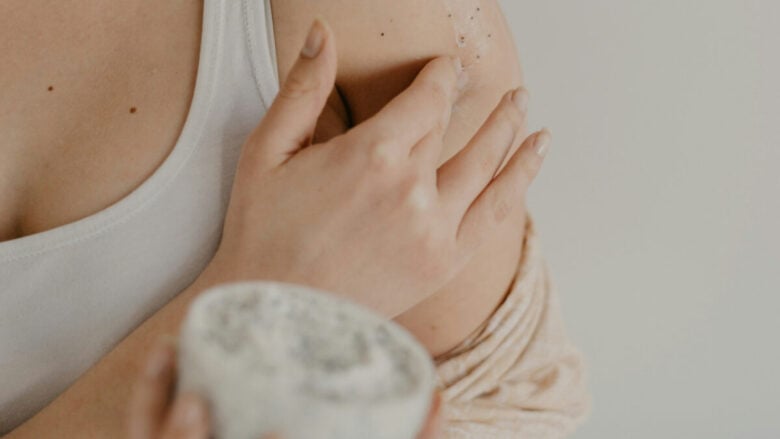 5 scrub corpo fai da te per una pelle liscia e levigata a prova di Estate