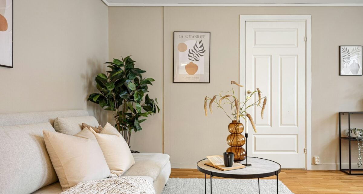Come far sembrare i soffitti più alti: 7 trucchi di interior design che funzionano davvero Come far sembrare i soffitti più alti: 7 trucchi di interior design che funzionano davvero