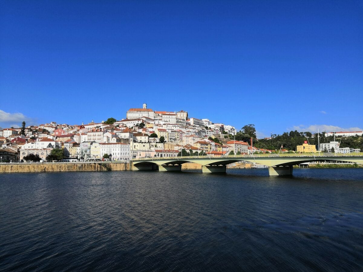 Dimentica le solite capitali europee: 6 città da visitare a novembre lontano dalla folla Dimentica le solite capitali europee: 6 città da visitare a novembre lontano dalla folla