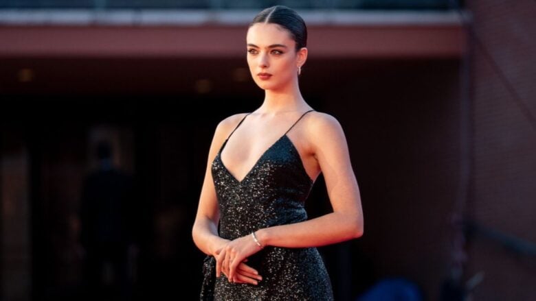Deva Cassel, una vera diva glamour alla Festa del Cinema di Roma 2026 con l’abito tempestato di paillettes
