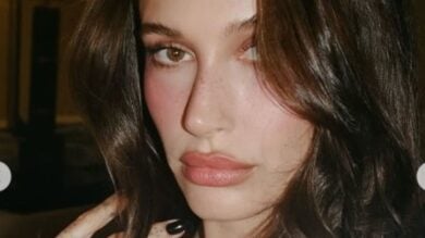 Hailey Bieber incanta tutti all’Academy Museum Gala 2026 con questo meraviglioso abito Chanel FOTO