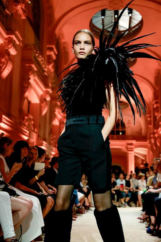 Abbigliamento piume Autunno Inverno 2018 2019  Alexandre Vauthier