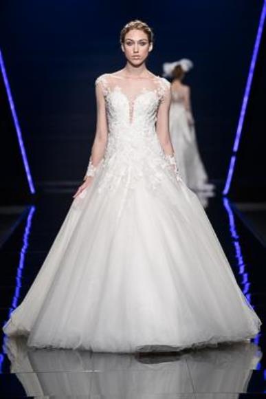 Abiti da sposa Bellantuono 2019: lo stile romantico della sartoria pugliese [FOTO]