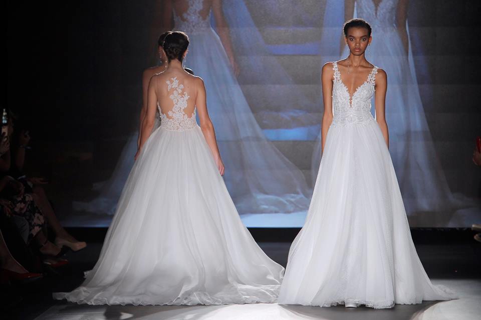 Abiti da sposa Rosa Clarà, la nuova collezione 2019 [FOTO]