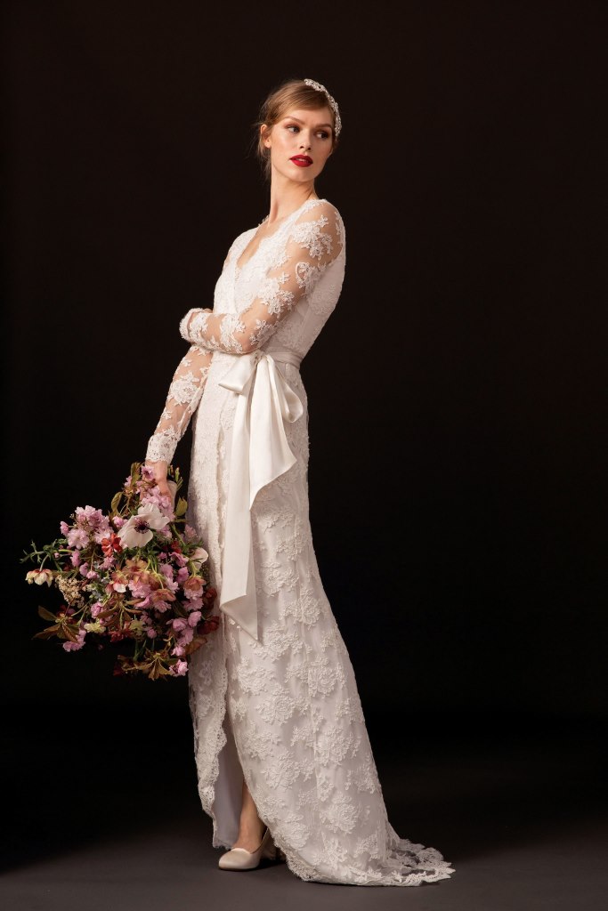 Abiti sposa pizzo mancihe lunghe Temperley London