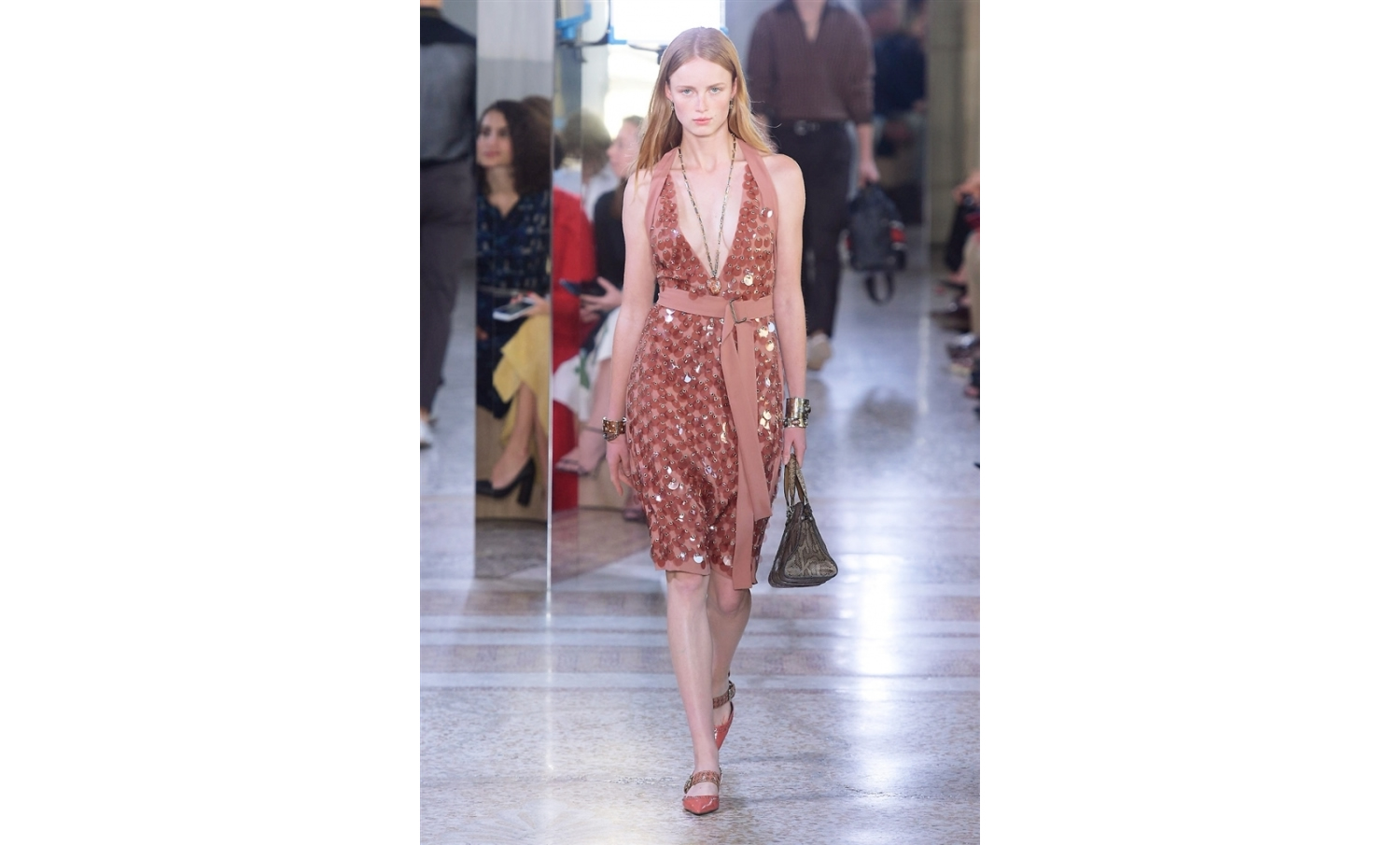 Abito con applicazioni Bottega Veneta