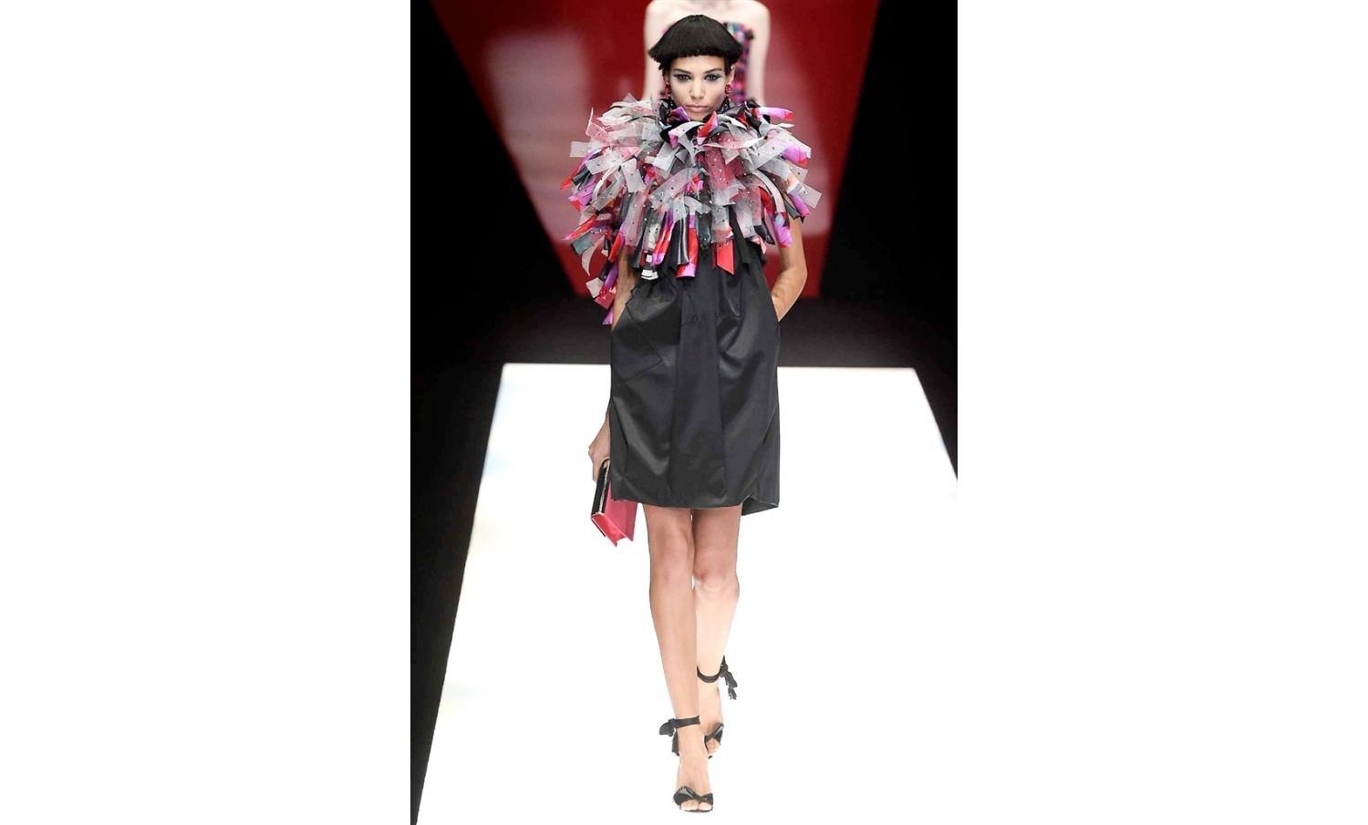 Giorgio Armani collezione Primavera/Estate 2018 [FOTO]