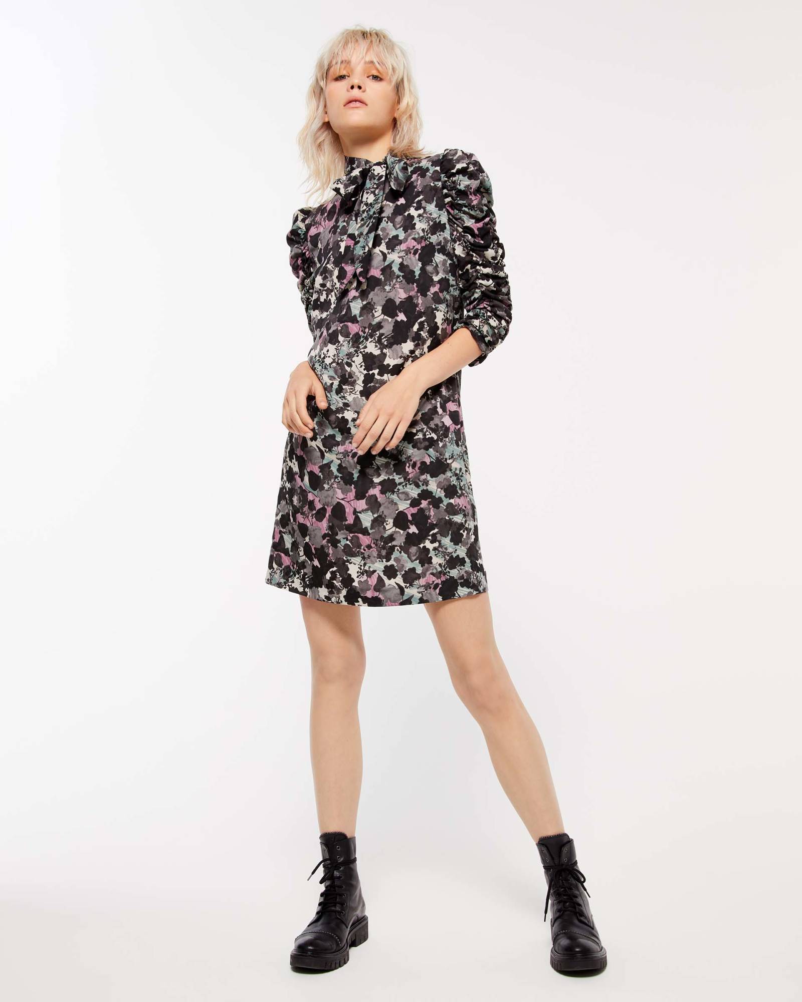 Abito corto stampato Sisley a 79,95 euro