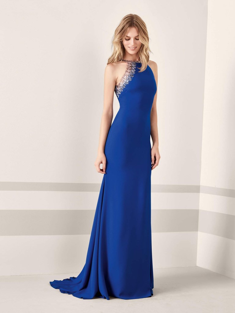 Abito da cerimonia blu in crepe Pronovias abiti da sera 2018 2019
