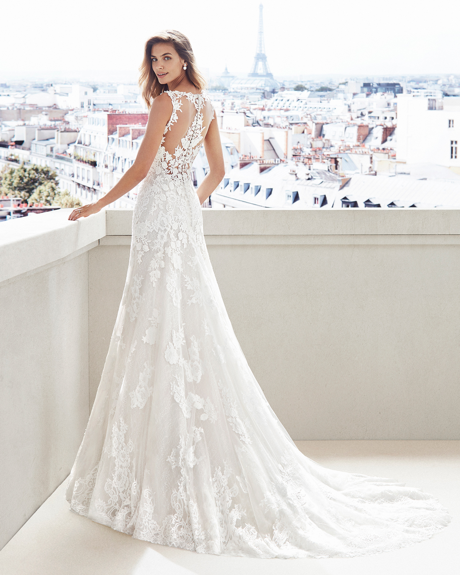 Abito da sposa a sirena in pizzo Luna Novias 2019