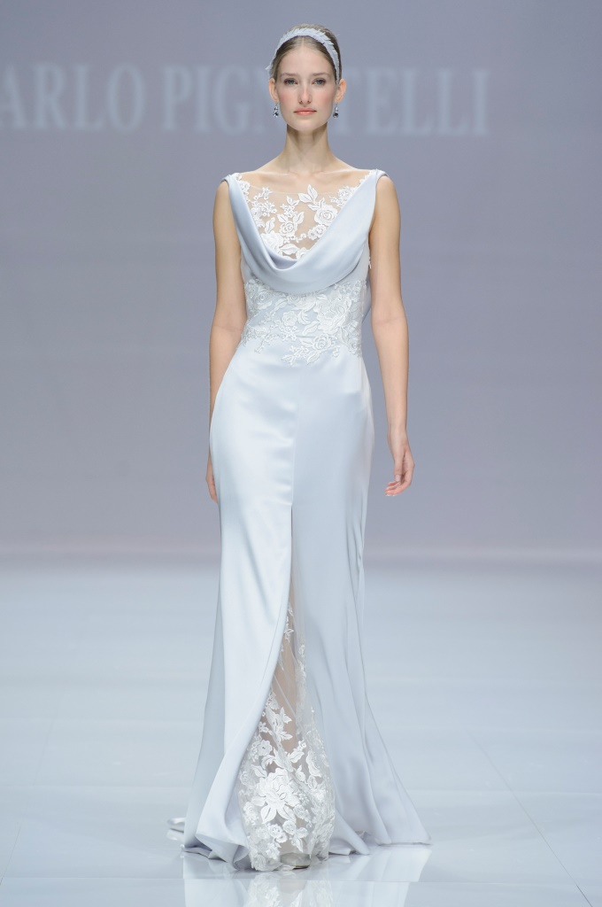 Abito da sposa celeste Carlo Pignatelli