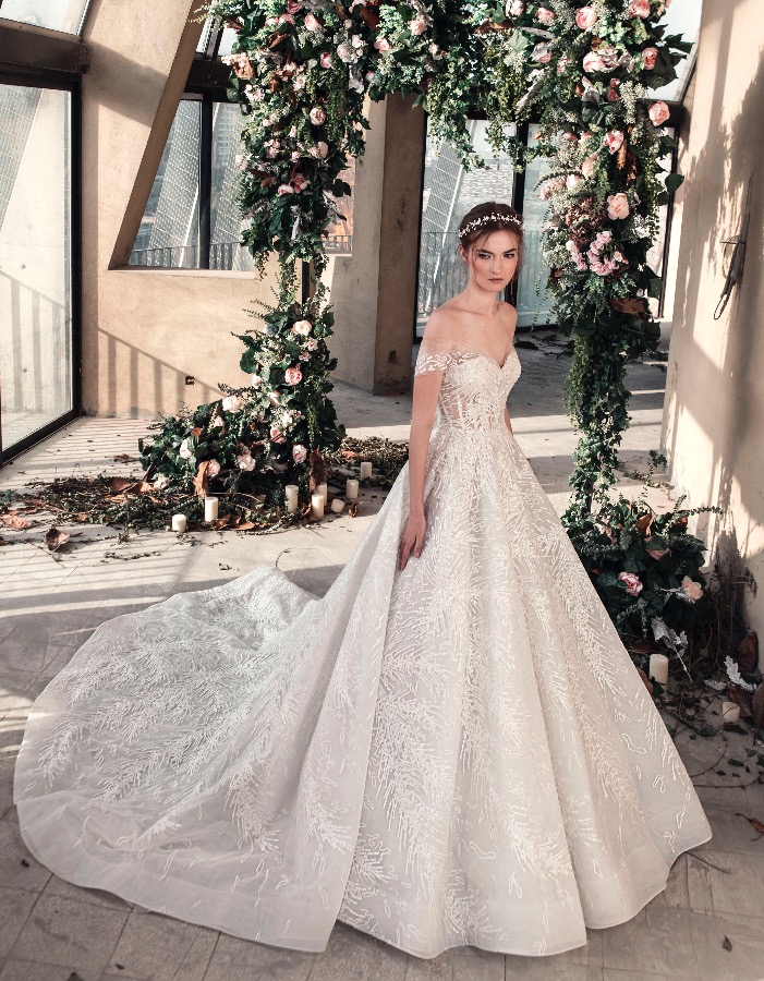 Abiti da sposa da principessa 2019: i più romantici per il tuo matrimonio [FOTO]