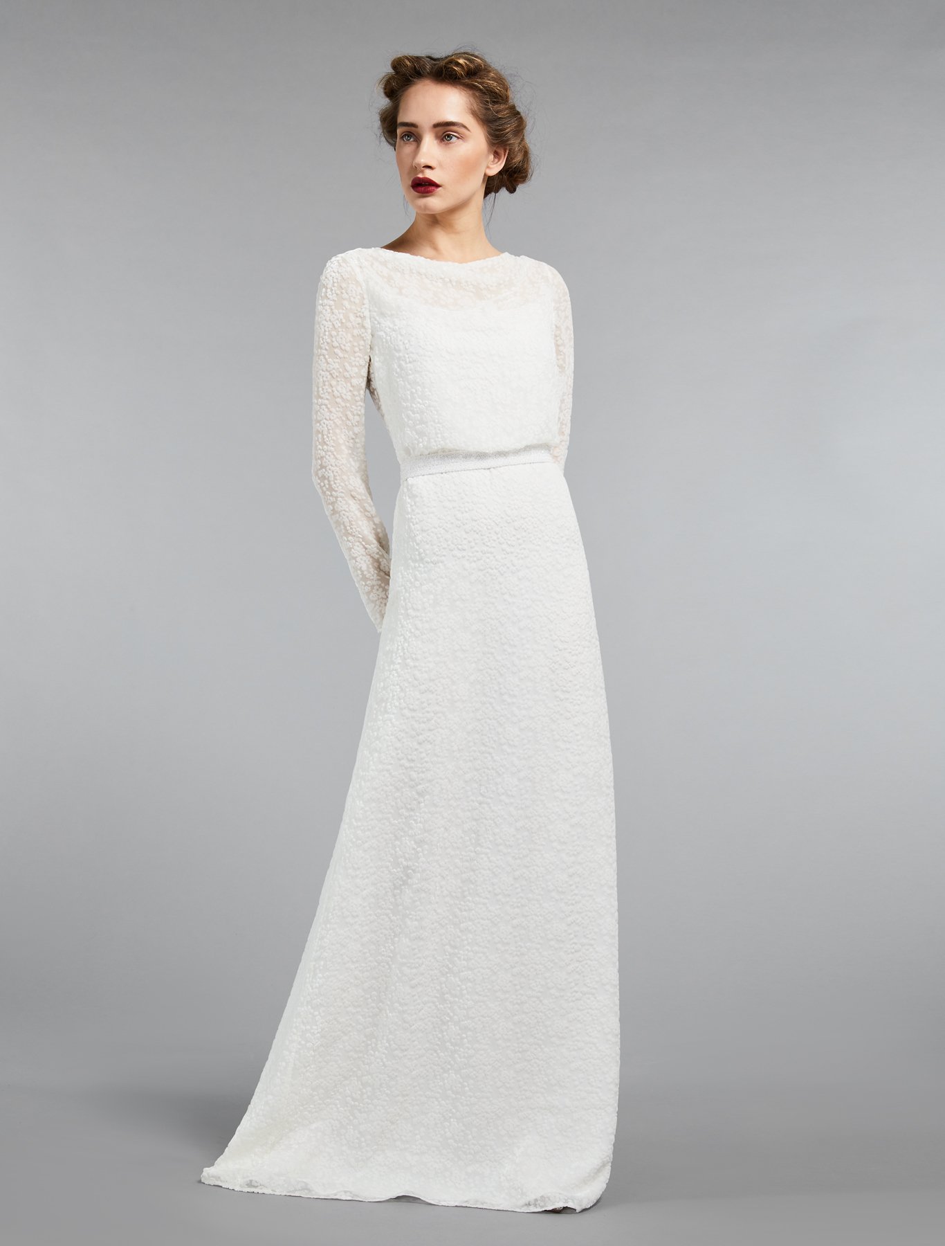 Abito da sposa scivolato in velluto Max Mara a 1350 euro collezione 2019