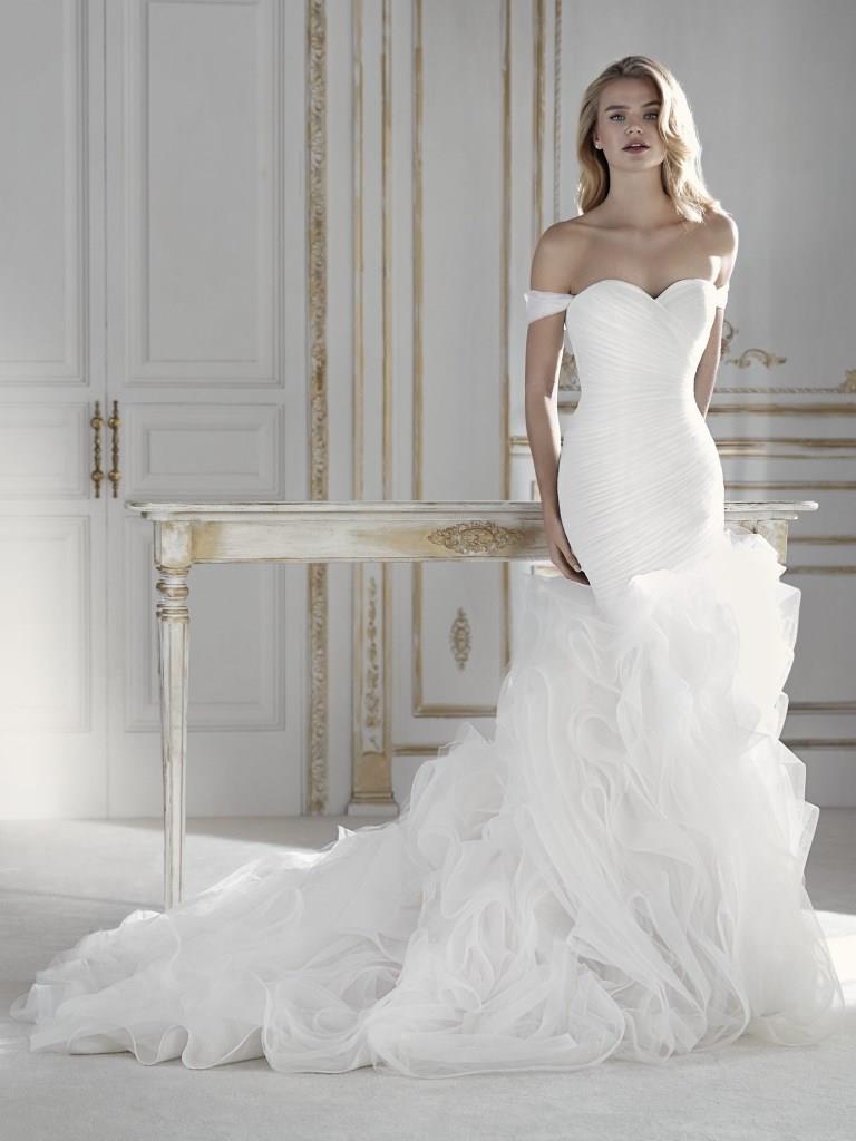 La Sposa 2018: gli abiti per le nozze della nuova collezione [FOTO]