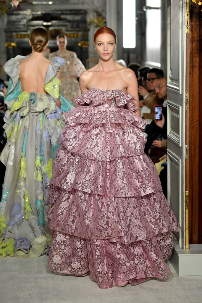 Valentino : Runway Paris Fashion Week Haute Couture Spring Summer 2019